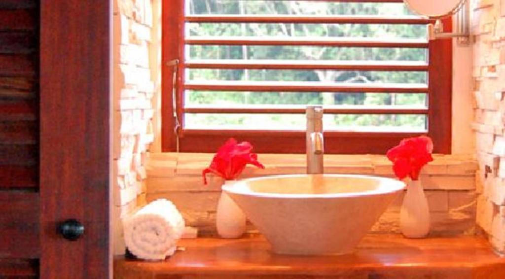 Calibishie Cove Hotel Phòng bức ảnh